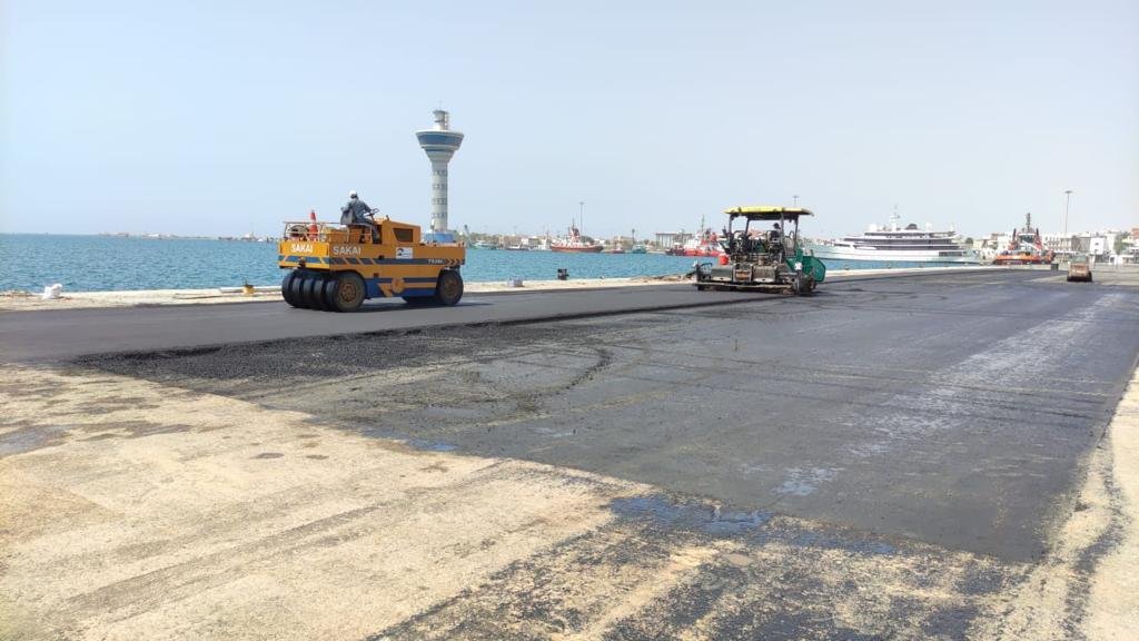 Earth and Asphalt Work (13)