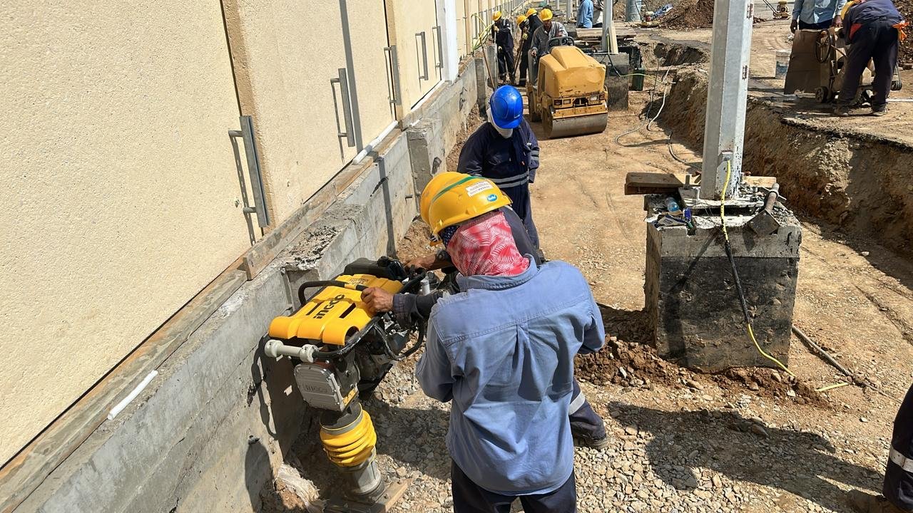 Earth and Asphalt Work (36)