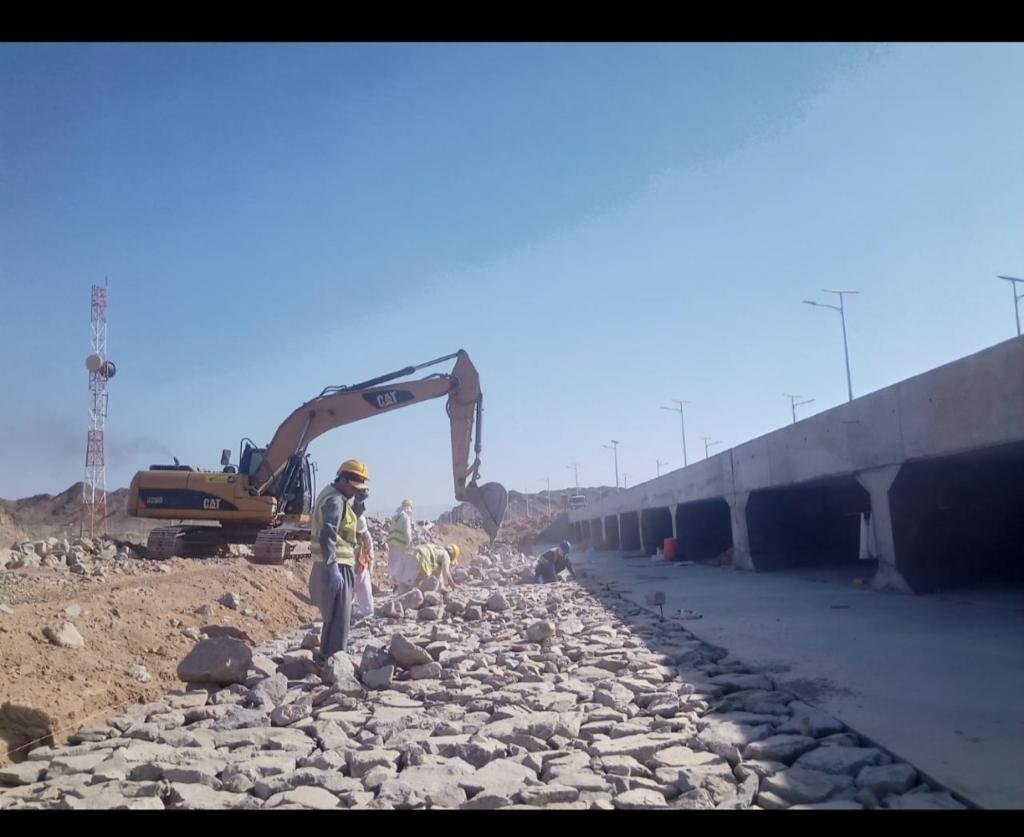 Earth and Asphalt Work (4)